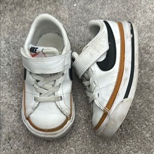 Nike Kids White and Black Sneakers